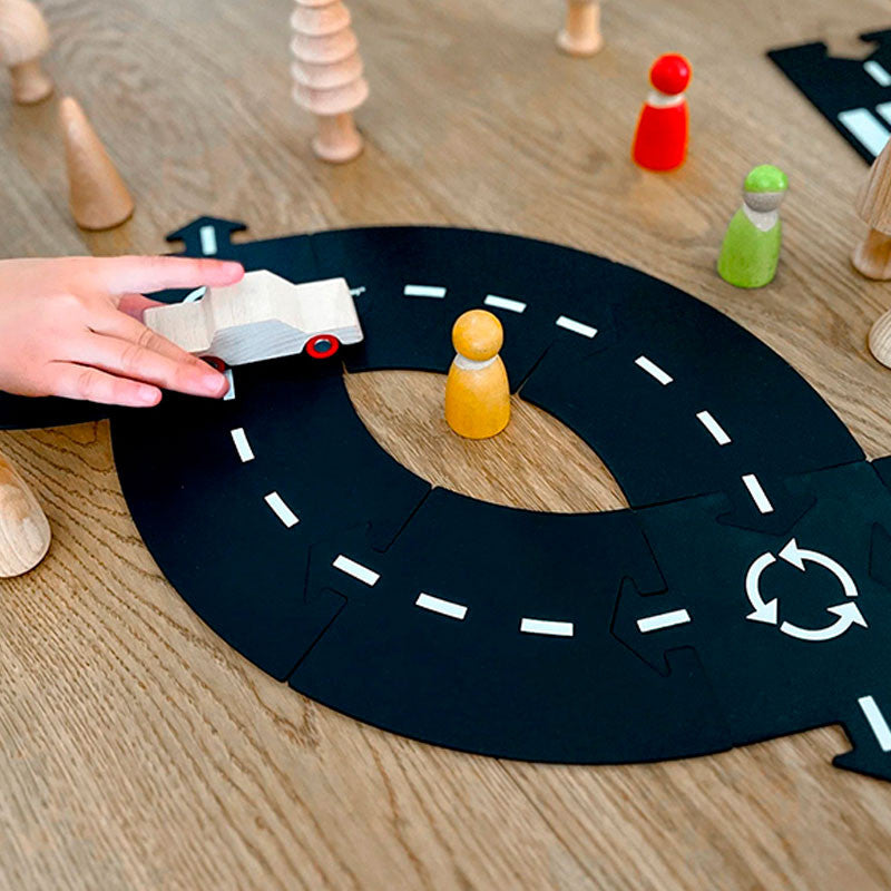 Drive Away Car Edition - Waytoplay Flexible Road 11 Pieces + 1 Wooden Car
