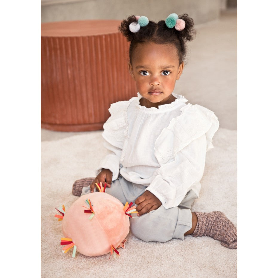 Lilliputiens Bola de actividades musical Stella la cervatilla