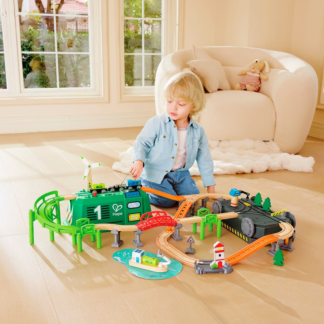 Hape - SET DE TREN ENERGÍA ECO EN CUBO